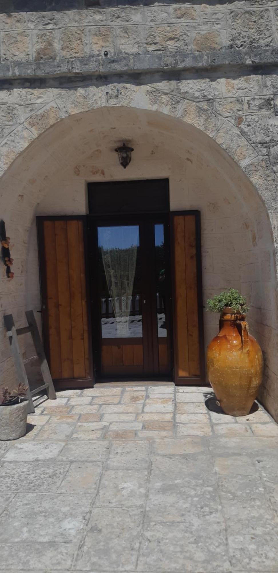 Valle D'Itria Trulli E Alcova Mikael 奇斯泰尼诺 外观 照片