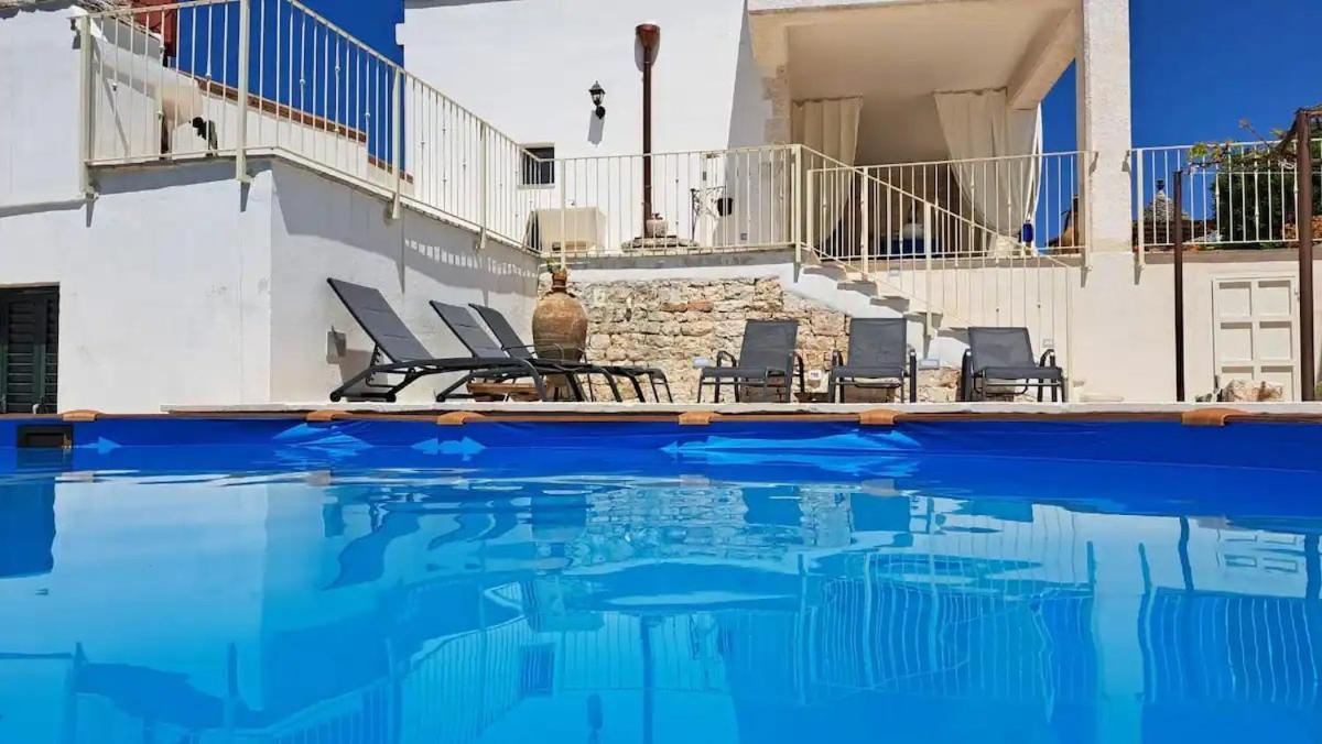Valle D'Itria Trulli E Alcova Mikael 奇斯泰尼诺 外观 照片
