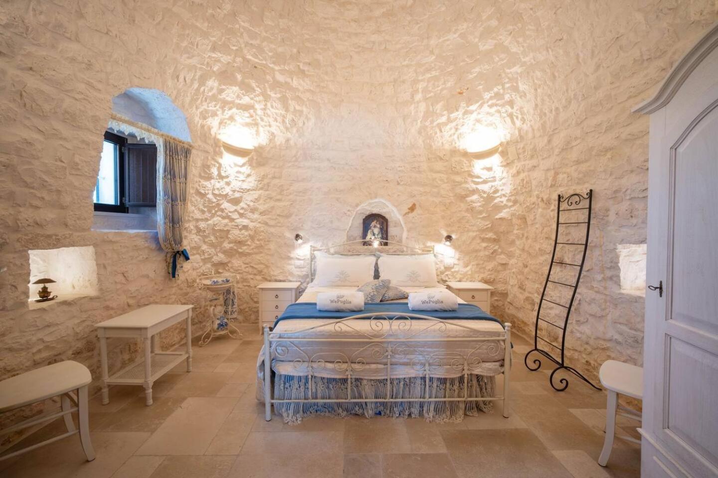 Valle D'Itria Trulli E Alcova Mikael 奇斯泰尼诺 外观 照片